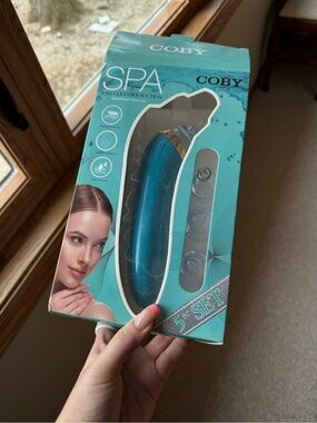 Coby Blue Pore Cleanser & Blackhead Remover
